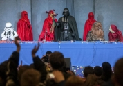Darth Vader candidează la preşedinţia Ucrainei